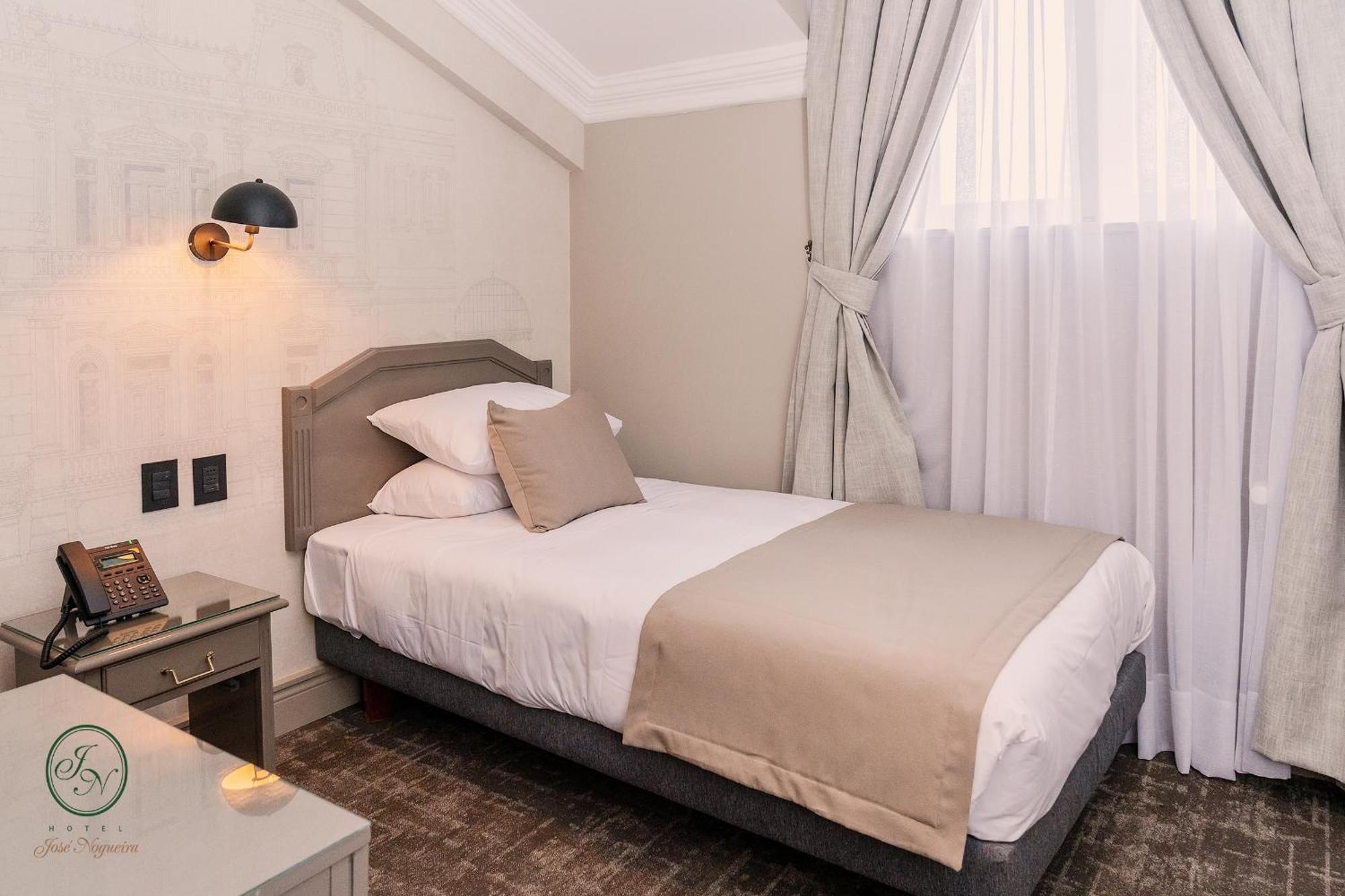 Hotel Jose Nogueira Пунта-Аренас Екстер'єр фото